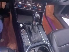 Volkswagen Passat 330TSI Starry Sky Elite - ფოტო 14