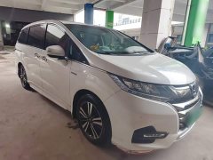 Honda Odyssey 2.0L Sharp Premium Edition - ფოტო 4