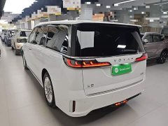 Voyah Lantu Dreamchaser 2022 Low Carbon Edition Family - ფოტო 5