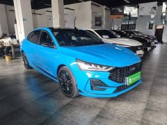 Ford Focus 2022 Sedan EcoBoost 180 Automatic S - ფოტო 4