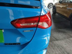 Ford Focus 2022 Sedan EcoBoost 180 Automatic S - ფოტო 8