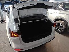 SAIC MG i5 2023 1.5L CVT Luxury - ფოტო 19