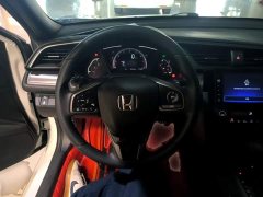 Honda Civic 2021 Hatchback 220 Turbo CVT Trendy Control - ფოტო 11