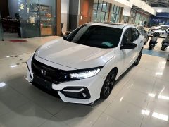 Honda Civic 2021 Hatchback 220 Turbo CVT Trendy Control - ფოტო 2