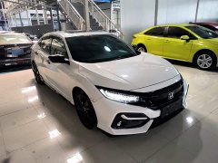 Honda Civic 2021 Hatchback 220 Turbo CVT Trendy Control - ფოტო 4