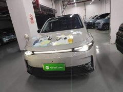 Leapmotor C10 530 Smart Comfort Edition - ფოტო 3