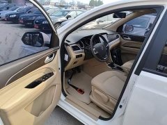 Baojun 730 2019 1.5L Manual Value Edition 7-Seater National VI - ფოტო 16