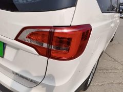 Baojun 730 2019 1.5L Manual Value Edition 7-Seater National VI - ფოტო 8