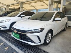 Chevrolet Cruze 1.5L Dual-Clutch Deluxe Edition - ფოტო 1