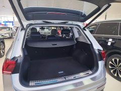 Volkswagen Tiguan L 330TSI Automatic Two-Wheel Drive R-Line Flagship - ფოტო 19