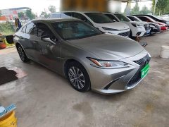 Lexus ES 2022 200 Luxury - ფოტო 4