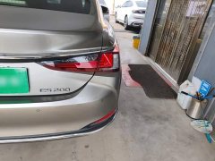 Lexus ES 2022 200 Luxury - ფოტო 8