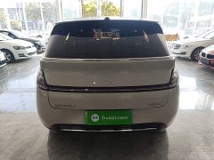 Baojun Yunduo 2023 460 Max - ფოტო 6