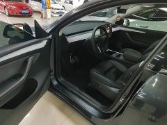 Tesla Model Y Rear-Wheel Drive - ფოტო 16