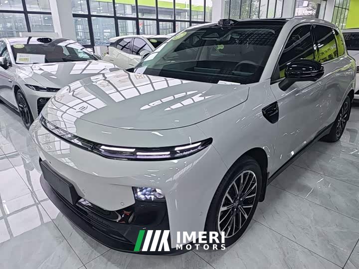 Leapmotor B10 510 Pleasure Edition - ავტომობილი ჩინეთიდან
