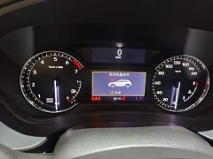 Cadillac XT4 28T FWD Luxury - ფოტო 12