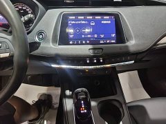 Cadillac XT4 28T FWD Luxury - ფოტო 13