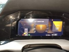 Volkswagen Golf 200TSI DSG - ფოტო 8