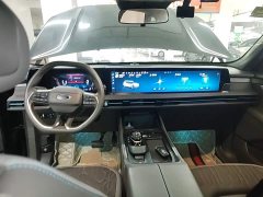Ford Edge L 2.0T EcoBoost FWD Seven-Seat Luxury - ფოტო 10
