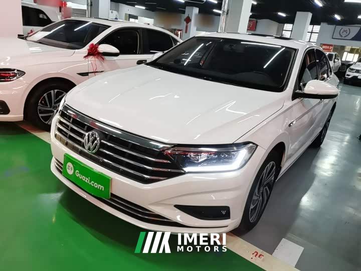Volkswagen Sagitar 280TSI DSG Excellence Edition