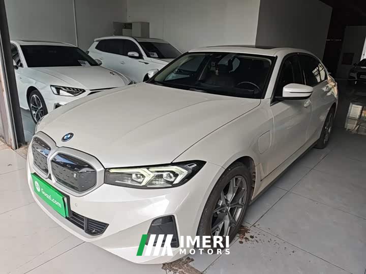 BMW i3 eDrive 35 L