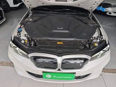 BMW i3 eDrive 35 L - ფოტო 20