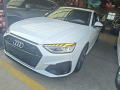 Audi A4L 2020 40 TFSI Fashion Dynamic - ფოტო 1