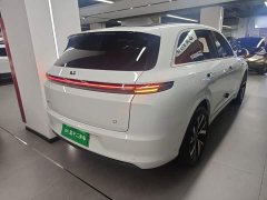 Li Auto L7 Max - ფოტო 7