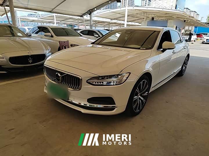 Volvo S90 B5 Smart Luxury Edition