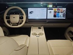 Li Auto i6 Two-Wheel Drive Standard - ფოტო 10