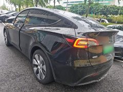 Tesla Model Y 2022 Facelift Rear-Wheel Drive - ფოტო 5