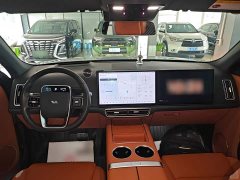 Li Auto Ideal L8 Air - ფოტო 10