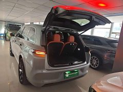 Li Auto Ideal L8 Air - ფოტო 19