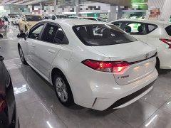 Toyota Corolla 1.8L CVT Luxury - ფოტო 5