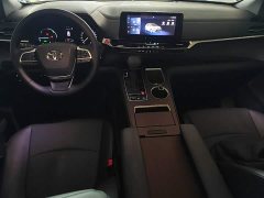 Toyota Gravia 2024 2.5L Hybrid Luxury - ფოტო 10