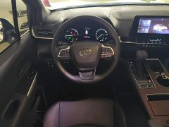 Toyota Gravia 2024 2.5L Hybrid Luxury - ფოტო 11