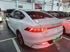 BYD Qin PLUS Glory Edition DM-i 55KM Leading - ფოტო 5