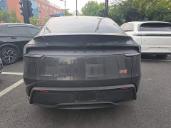 Tesla Model Y Long Range All-Wheel Drive Launch Edition - ფოტო 6