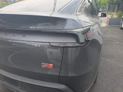 Tesla Model Y Long Range All-Wheel Drive Launch Edition - ფოტო 8