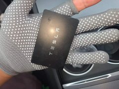 Tesla Model Y Long Range All-Wheel Drive Launch Edition - ფოტო 9