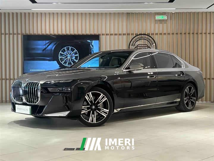 BMW i7 2023 xDrive60L M Sports Package
