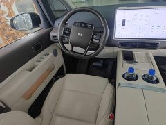 Li Auto Li Xiang MEGA Ultra - ფოტო 11