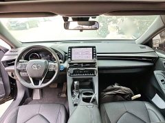 Toyota Avalon 2019 Hybrid 2.5L Luxury National VI - ფოტო 10