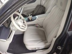 Buick Zhijing L7 Extended Range Avvia - ფოტო 15
