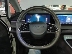 Maxus Dazhong 7 Super Hybrid Long Range Flagship - ფოტო 11