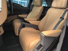 Denza D9 2022 DM-i 970 AWD Flagship - ფოტო 17