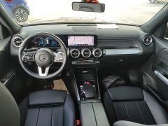 Mercedes-Benz GLB 200 Fashion Edition - ფოტო 10