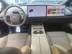 Li Auto i6 2025 Two-Wheel Drive Standard - ფოტო 10