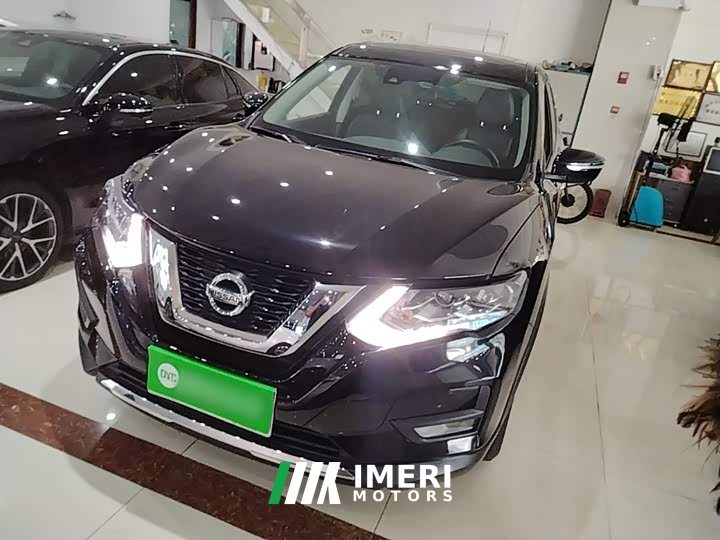 Nissan Qashqai Facelift 2.0L FWD Smart Connect Premium Edition