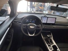 Geely Emgrand 2026 4 Million Commemorative Edition 1.5L CVT Excellence - ფოტო 7